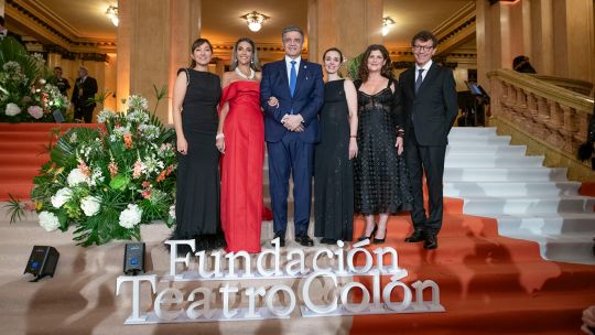 El Teatro Colón celebró su primera gala de verano: Jorge Macri, Graciela Borges, Gino Bogani fueron algunos de los invitados