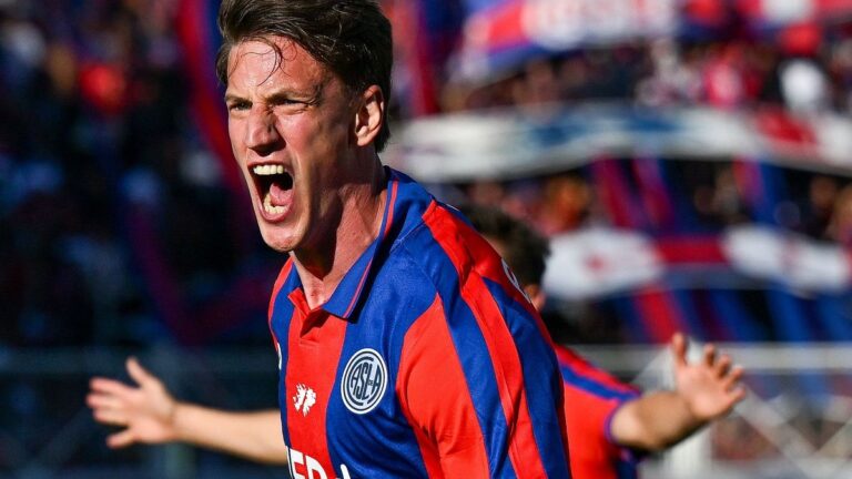 San Lorenzo dejó atrás el mal momento y se metió en octavos del Torneo Apertura