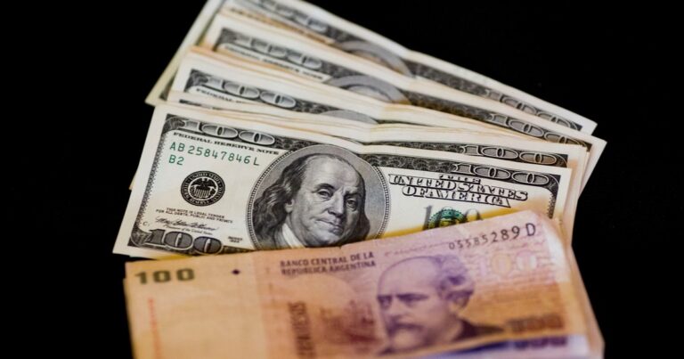 Dólar blue hoy: a cuánto cotiza este jueves 24 de abril