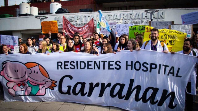 Esto cobrarán residentes del Hospital Garrahan, tras aumento de sueldo