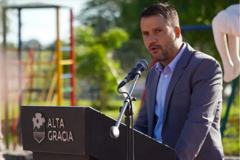 Alta Gracia: críticas a Milei desde una gestión que celebra al Che Guevara
