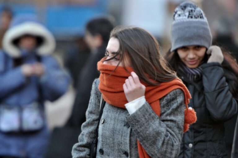 Una masa de aire polar traerá temperaturas bajo cero y nevadas a cinco provincias